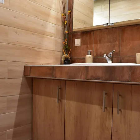 Konaki * Ormos Panagias